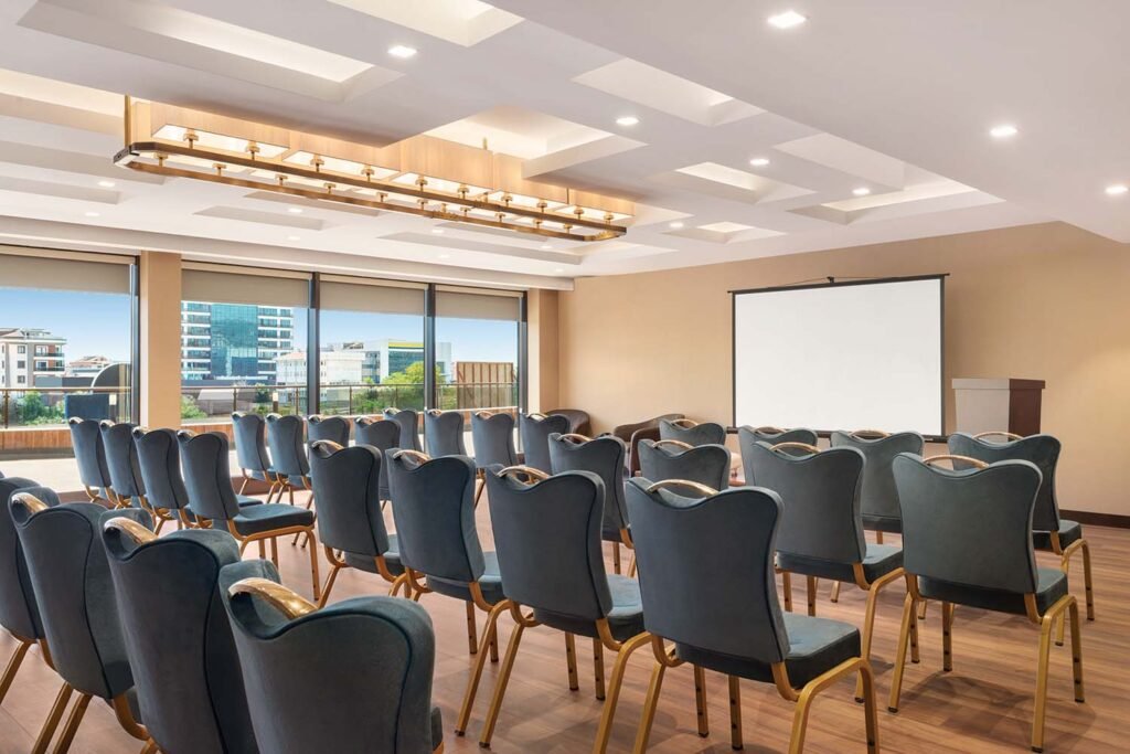 Days Hotel by Wyndham Istanbul Maltepe - Derun architecture and interior design - commercial and hospitality design - hotel and hostel design - Turkey and UAE